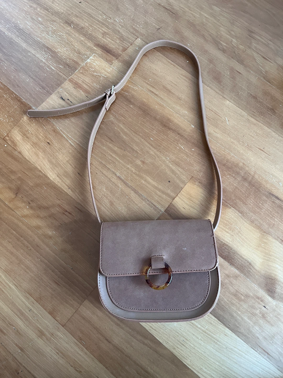 Brown crossbody purse