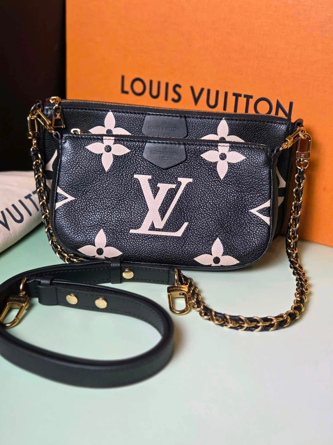 FOR SALE ✨ Pre-LOVED Louis Vuitton Multi Pochette Accessories