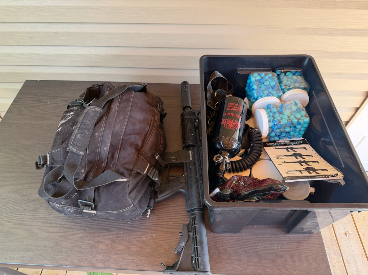 Tippmann Stryker Paintball Marker with Accessories