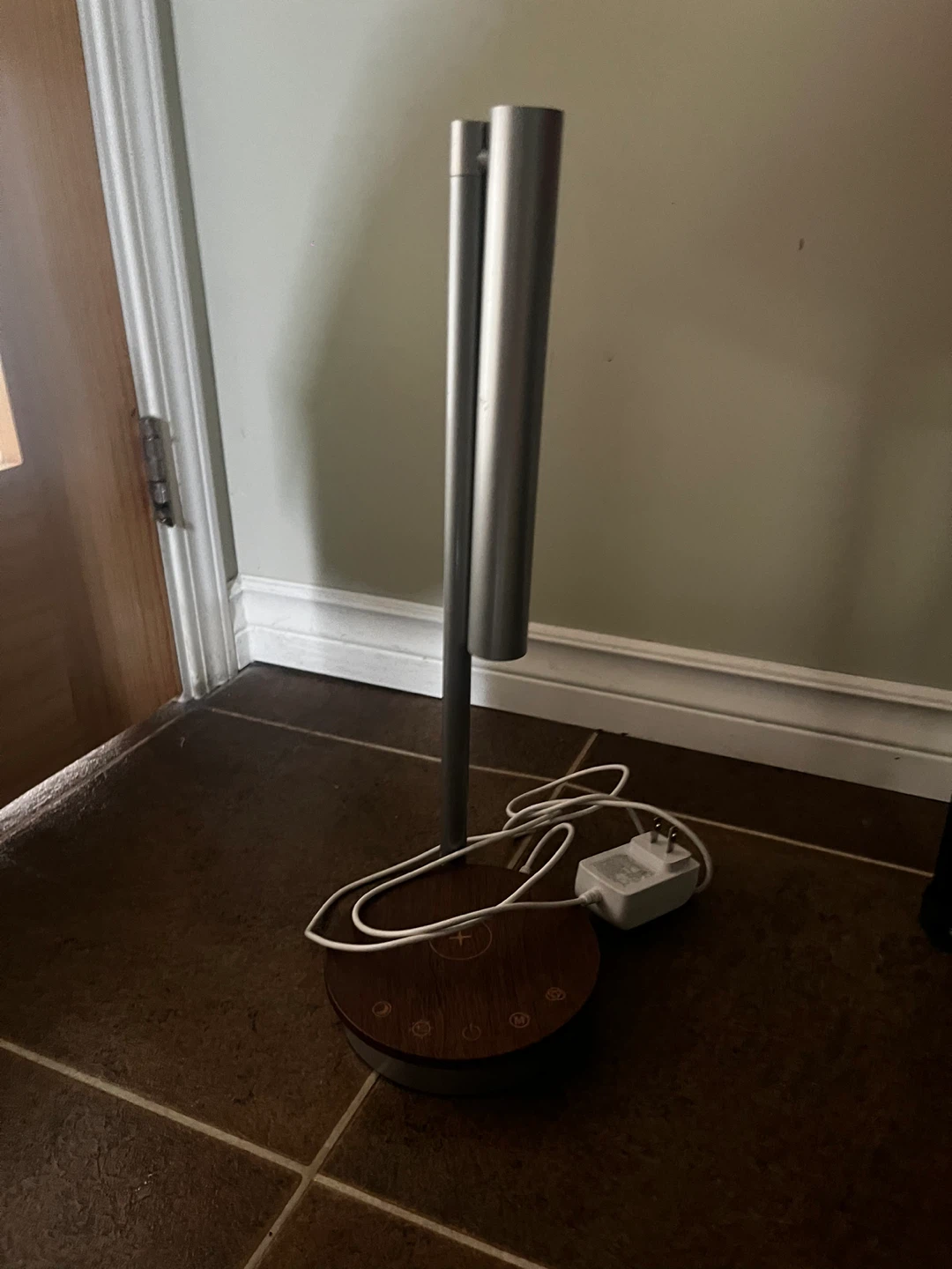Portable LED Light Lamp with Bluetooth charging