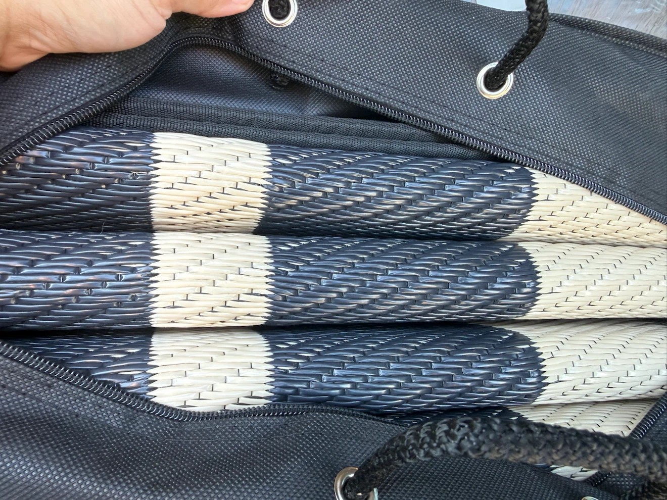 Brand New 5x7 Outdoor Rug