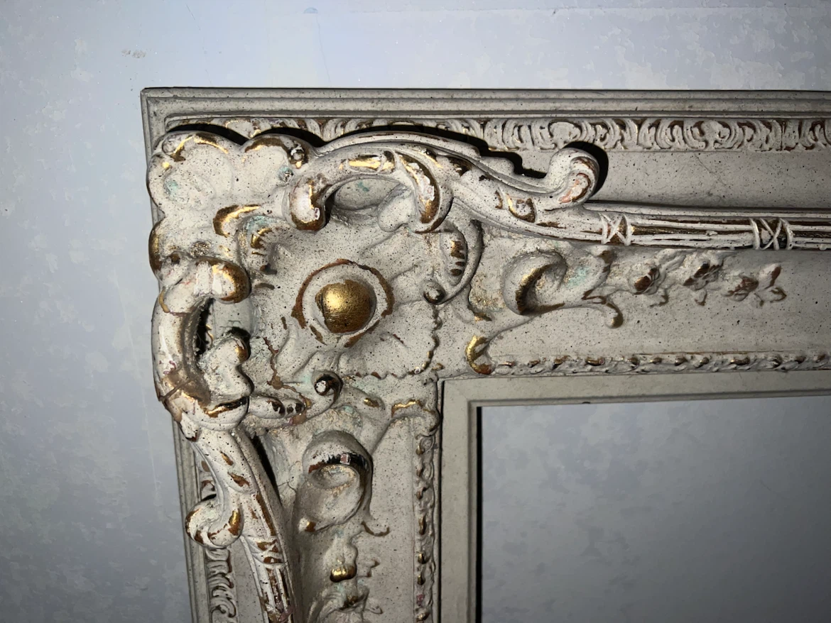 Large Ornate Frame, with Wire - photo 2