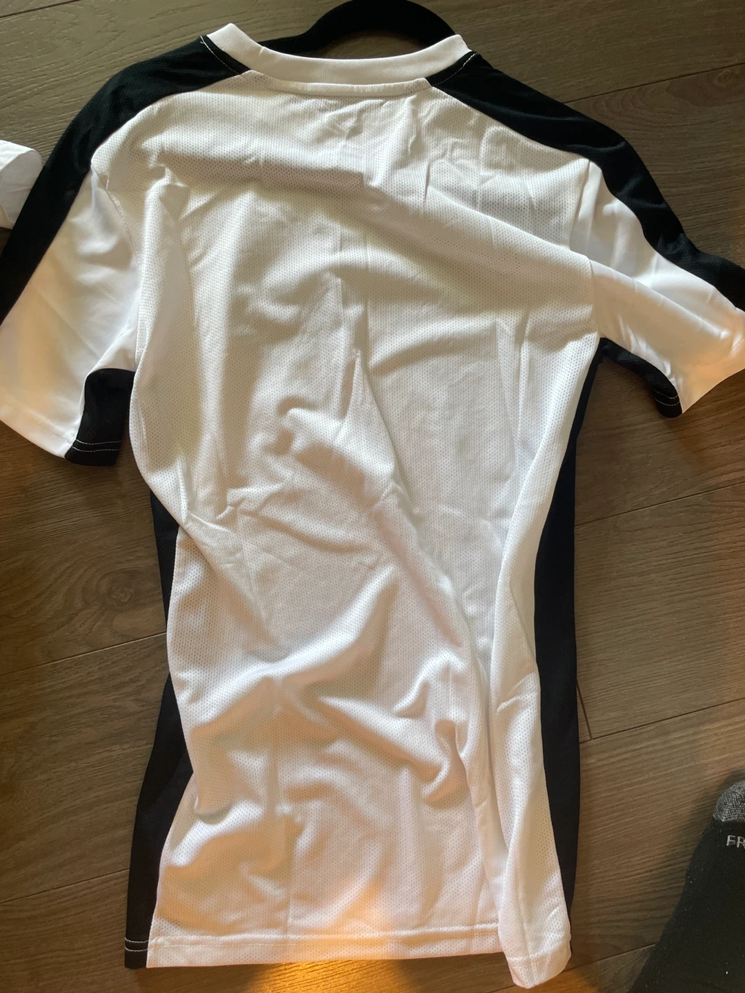 Nike Dri-FIT Soccer Jersey men’s small - photo 3