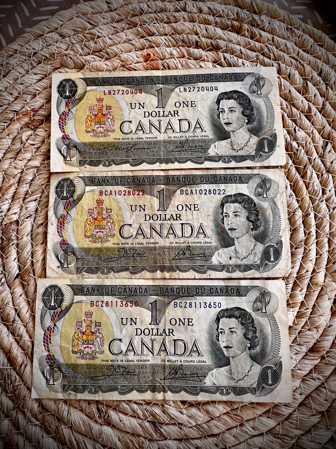 Old Canada Bills
