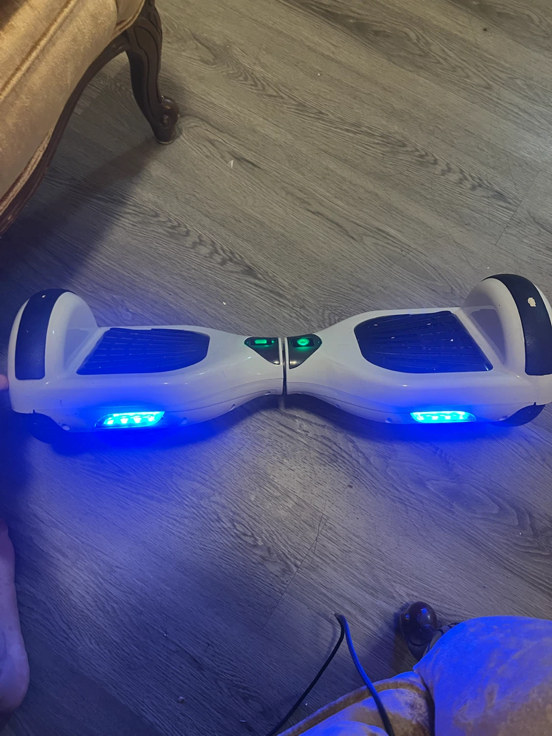 White Hoverboard Self-Balancing Scooter