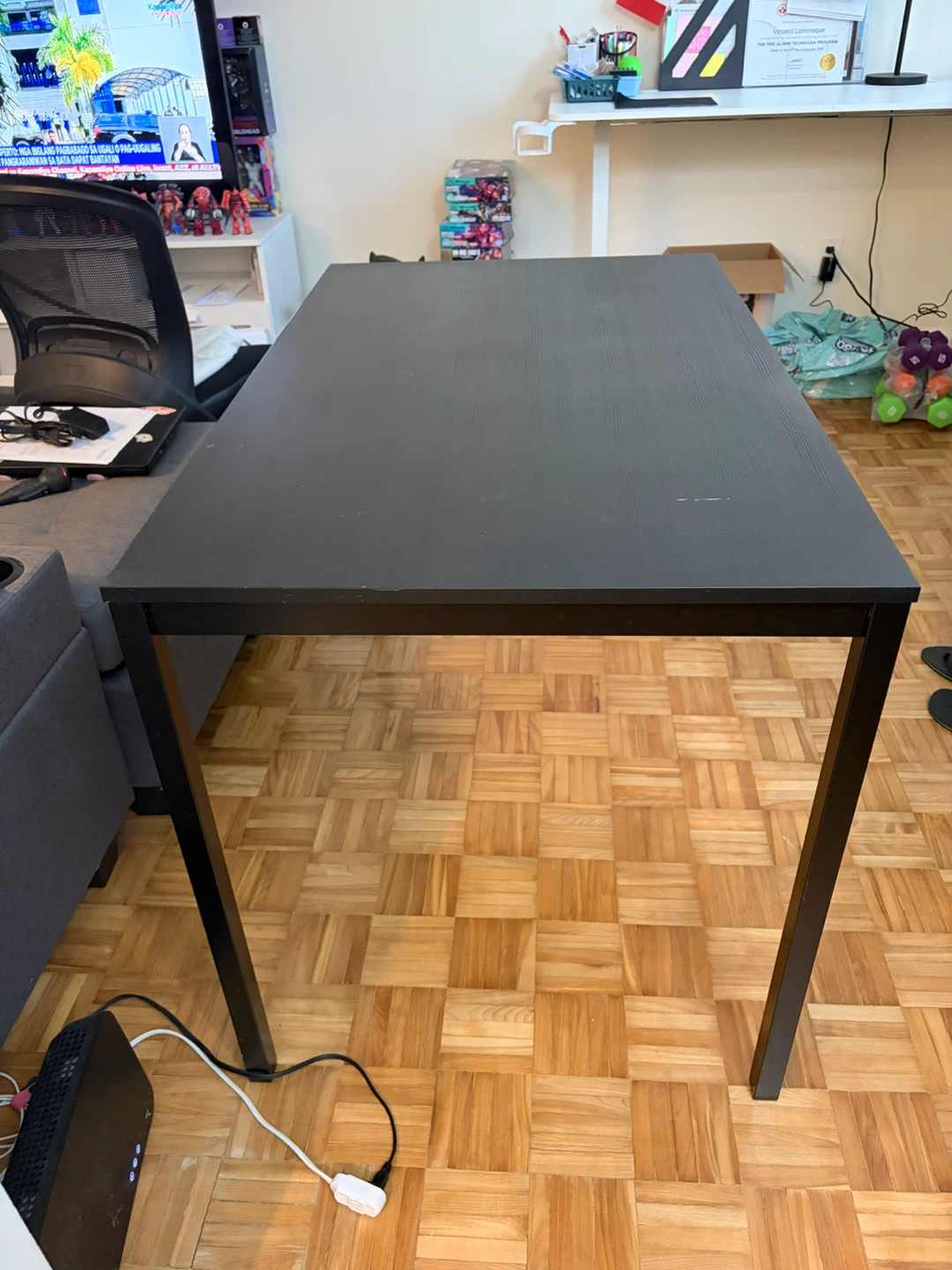 Black IKEA Table 47 x 26 - photo 4