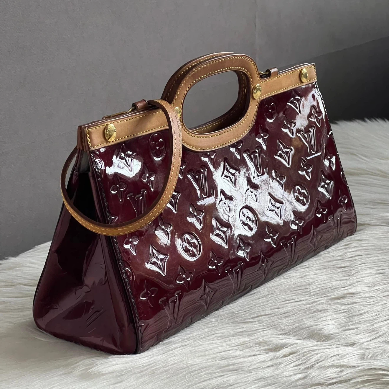 🎀 FOR SALE ✨PRE-LOVED Louis Vuitton Roxbury Drive Bag - photo 2