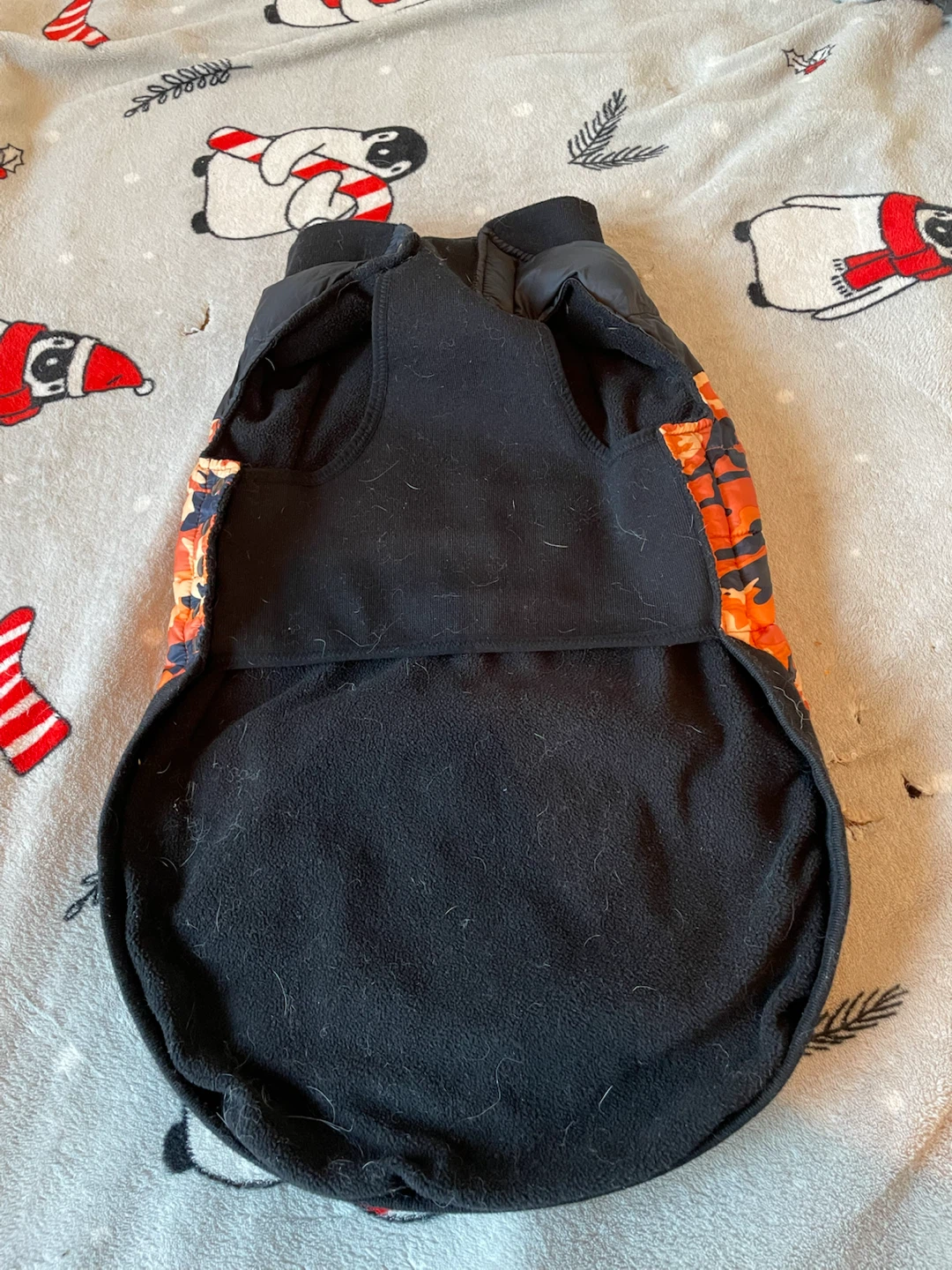 24” Canada Pooch Winter Dog Coat - photo 2
