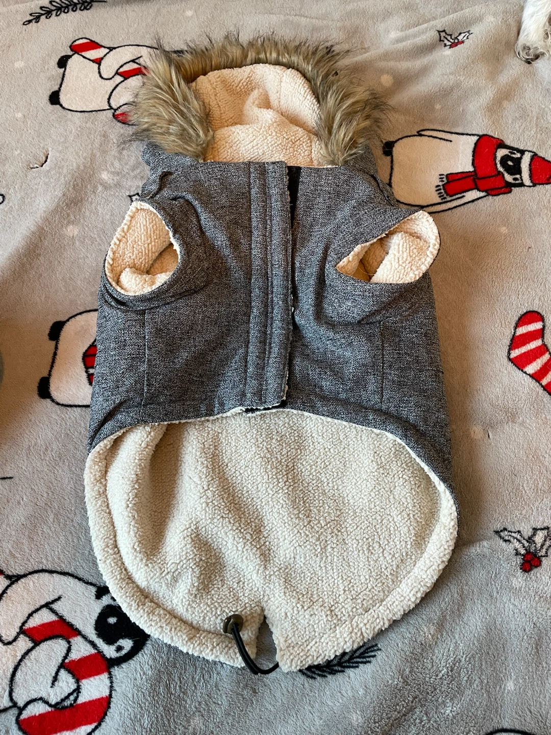16” Canada Pooch Winter Dog Coat - photo 2