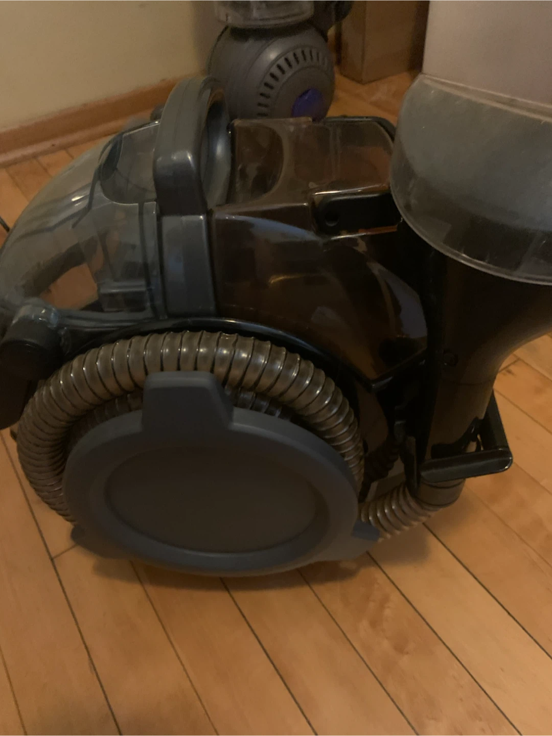 Bissell Little Green Portable Carpet Cleaner - photo 2
