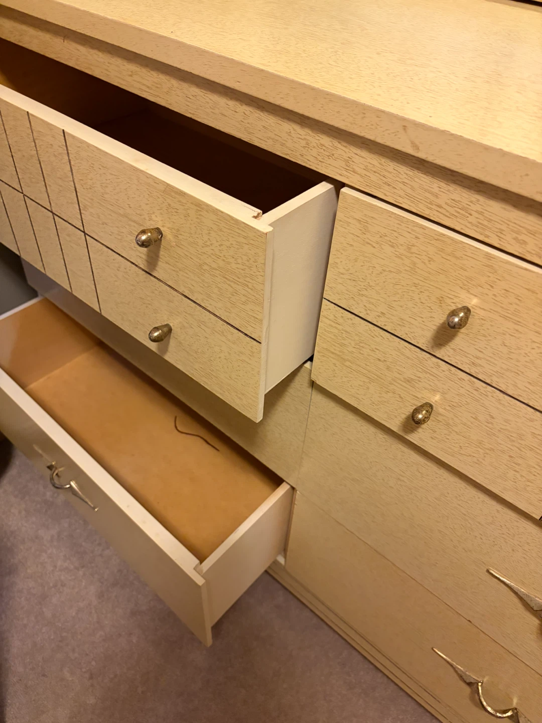 Antique Twin Bedroom Set - photo 3