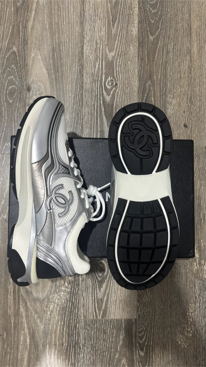 Chanel CC Logo Runners - photo 3