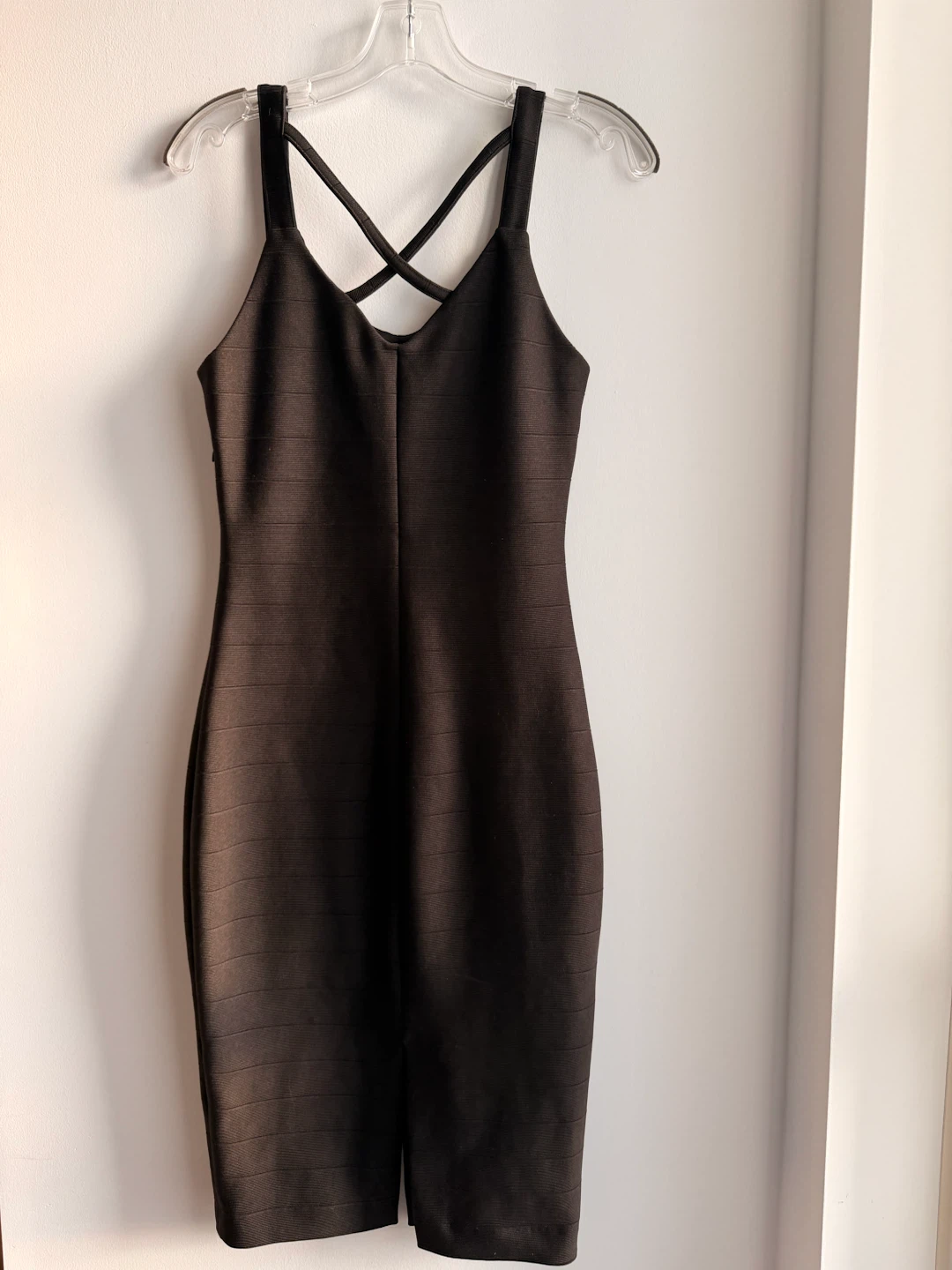 Reitmans Black Criss-Cross Strap Mini Dress Size 2 - photo 2