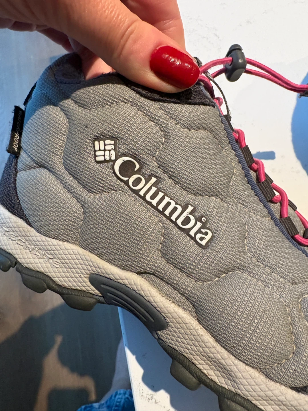 Columbia Kids' Hiking Boots (size 2) - photo 3