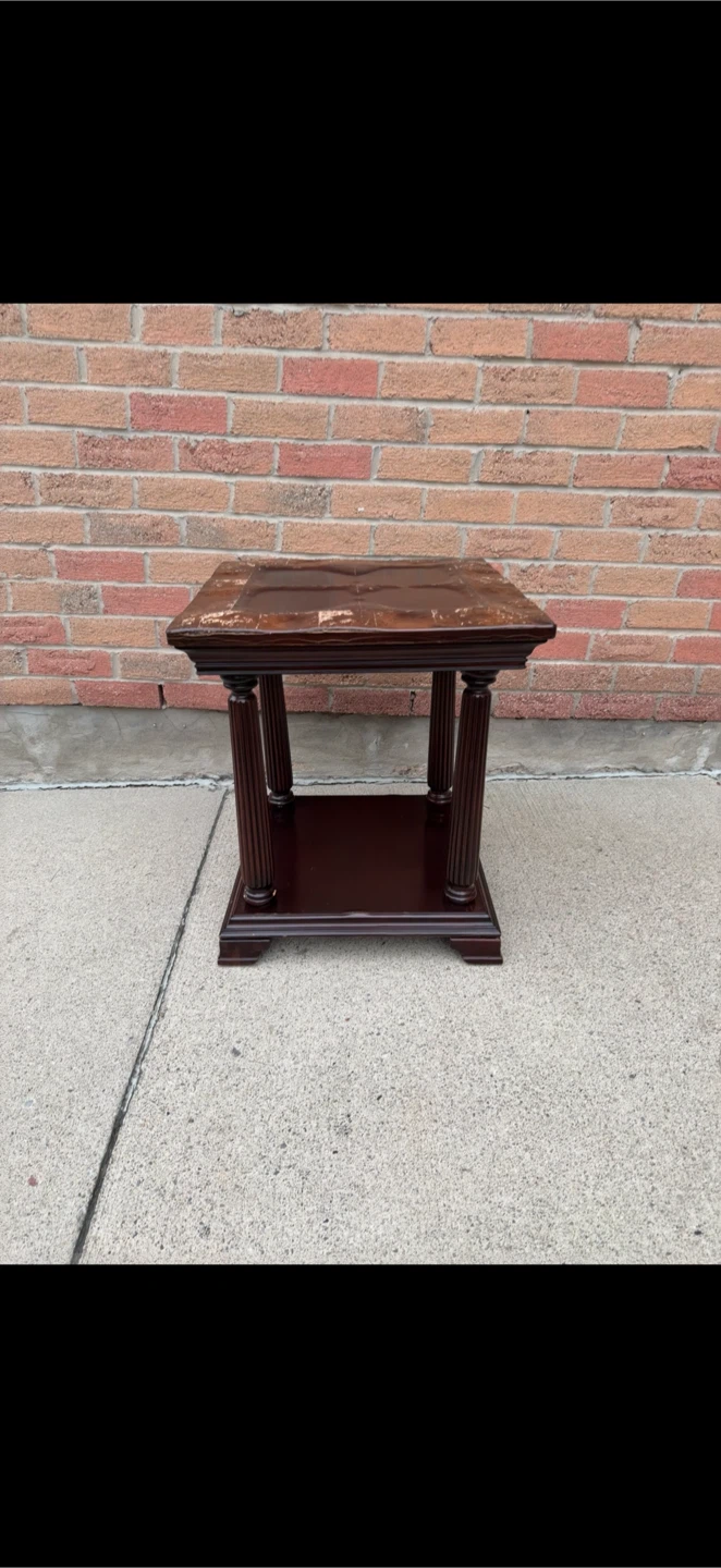 Dark Wood Side-Table - photo 2