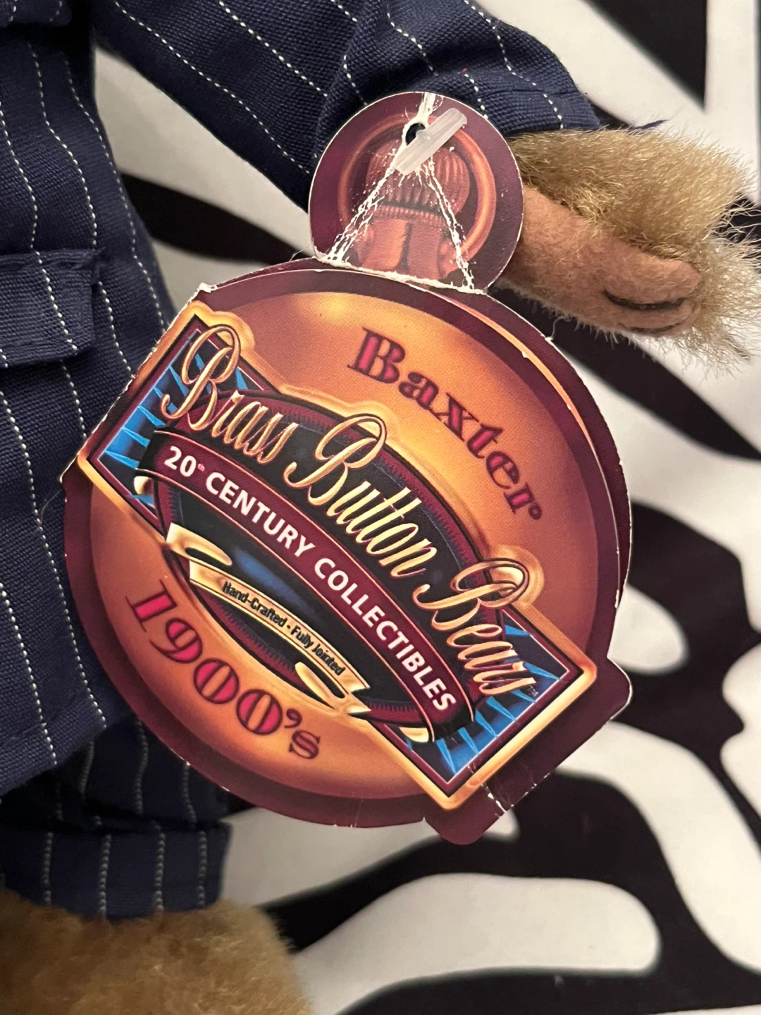 🧸 Baxter collectible plush bear 20th Century series 🧸 - photo 2