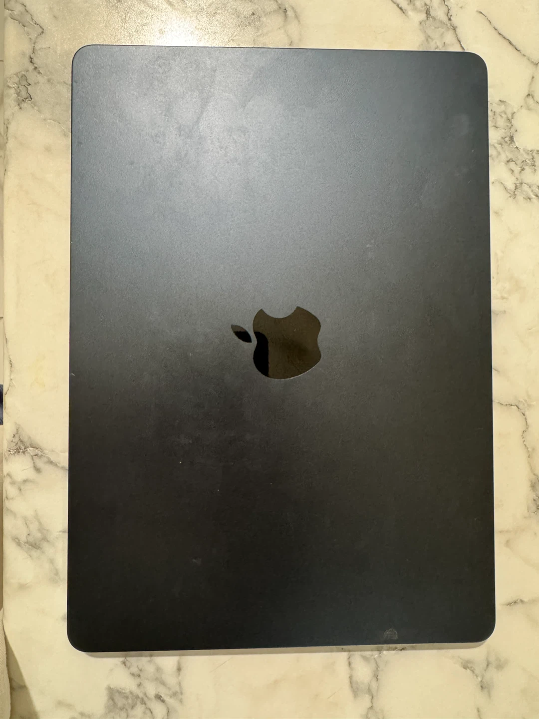 Apple MacBook Air 13-inch M3 2024