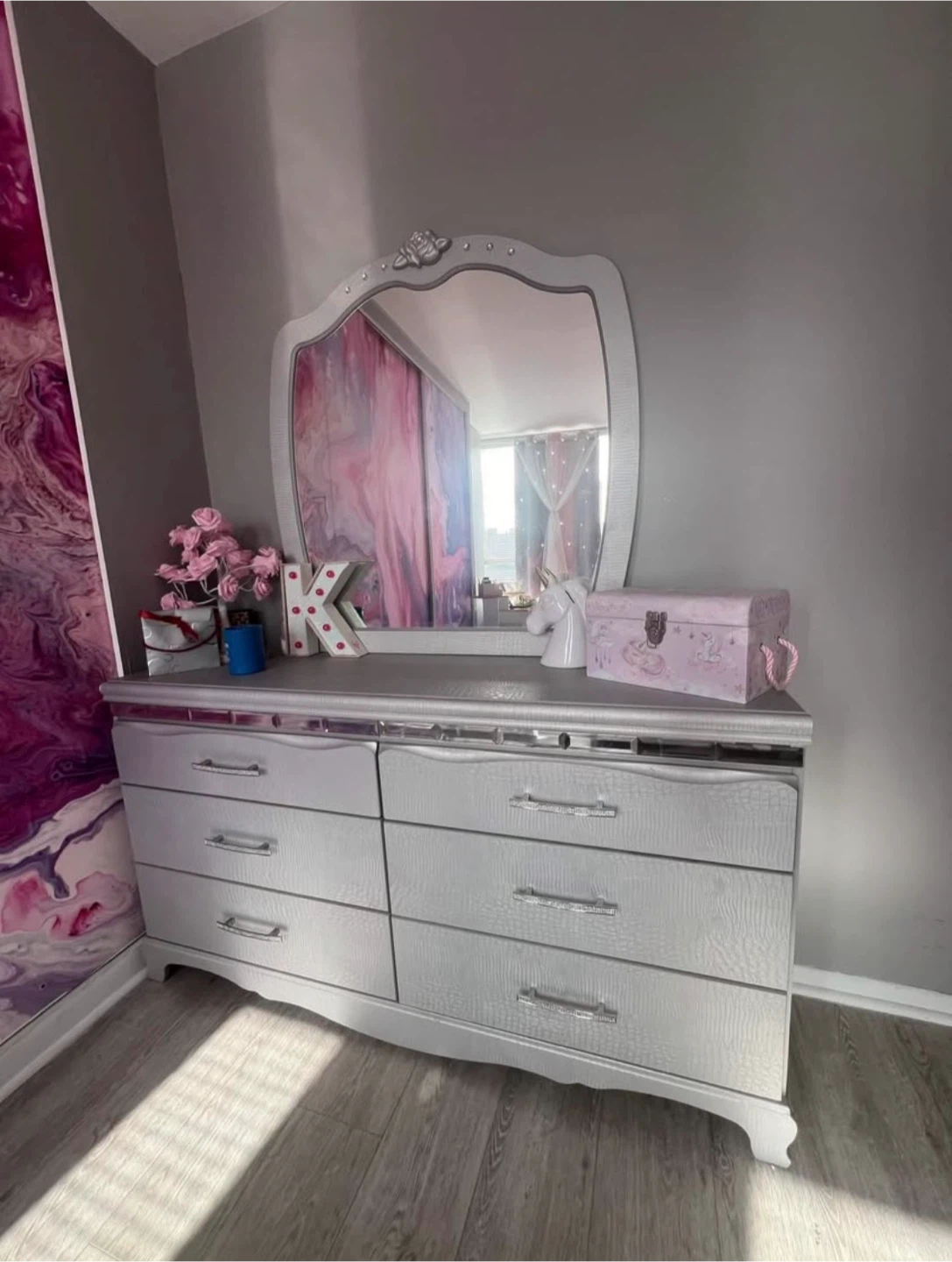 White Upholstered Queen Bed Frame and dresser and mirror - photo 3
