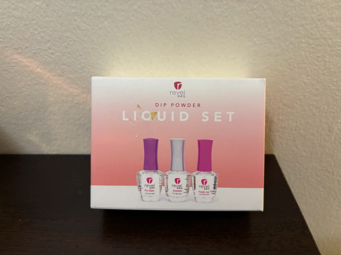 NEW-CLEARANCE-Revel Nail Dip Powder Liquid Set