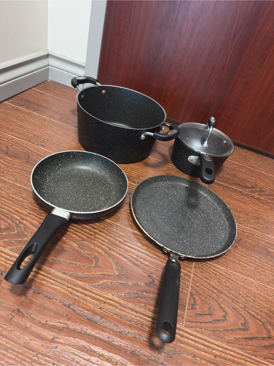 Cookware Set