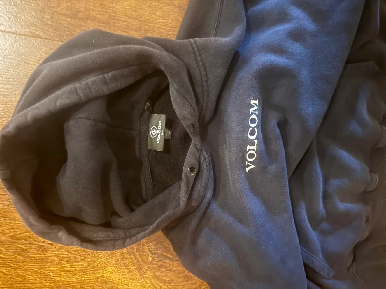 Volcom Hoodie - photo 2