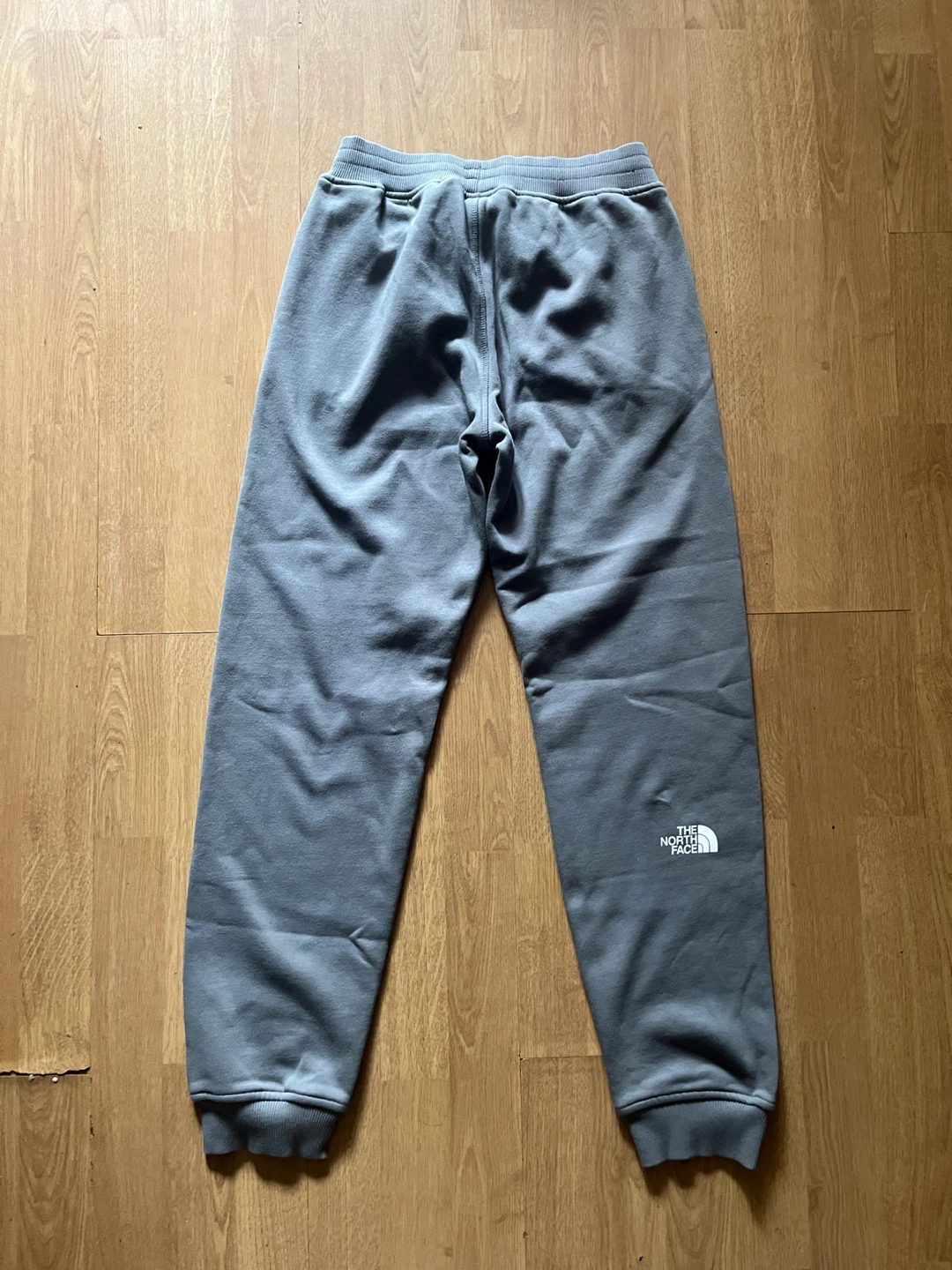 The North Face Grey Hoodie and Jogger Set YOUTH XL - photo 5