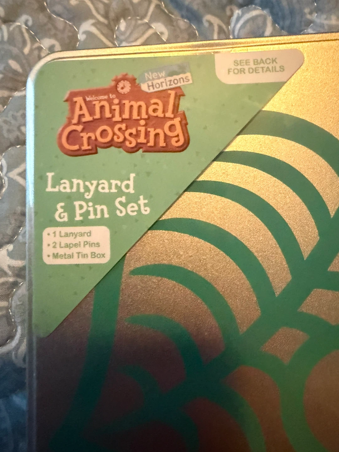 Animal Crossing Lanyard & Pin Set - photo 2