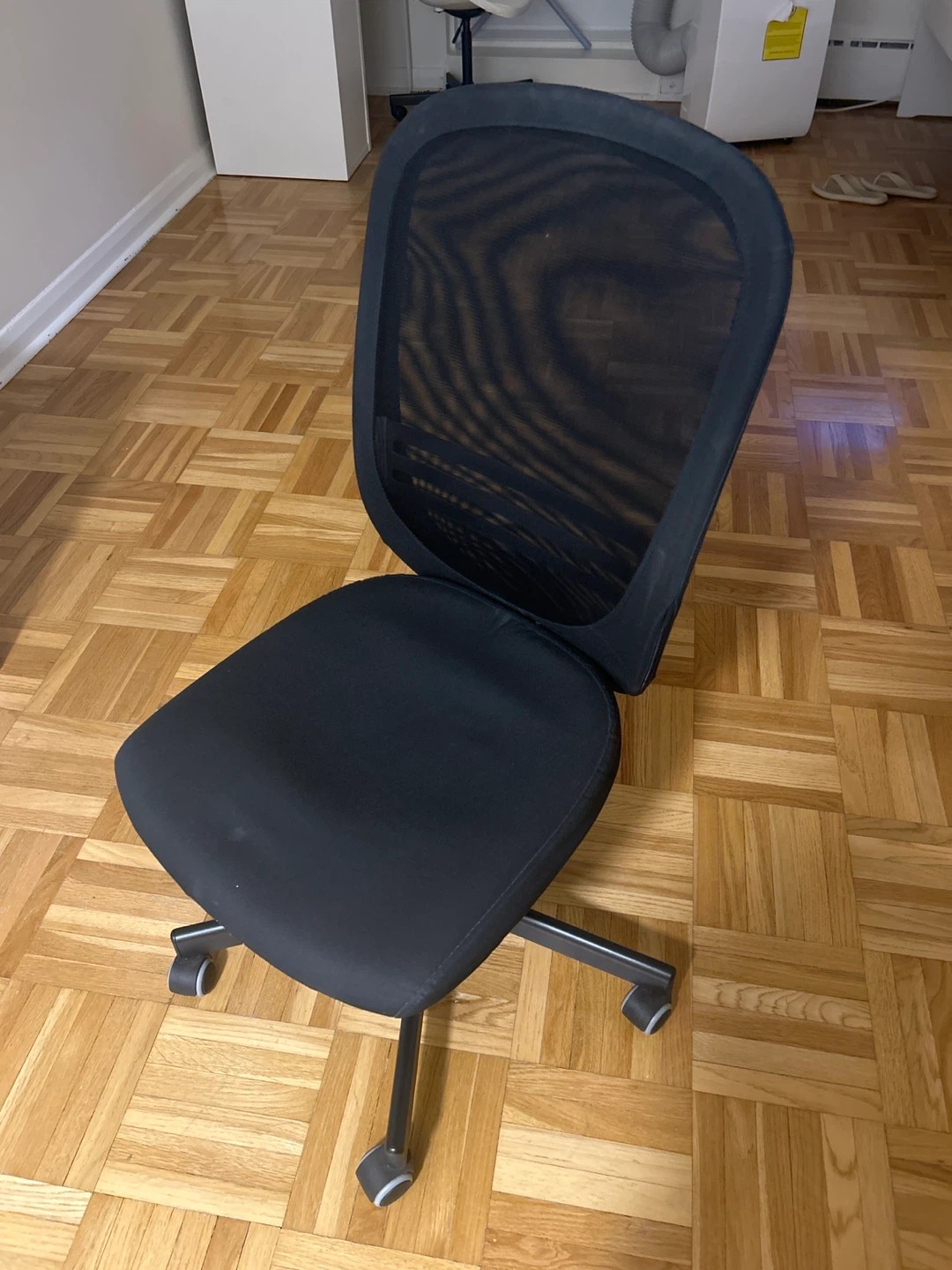 Black Mesh Office Chair