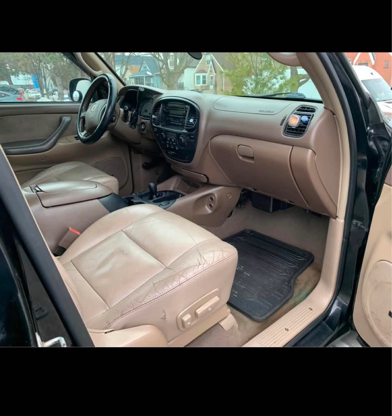 2005 Toyota Sequoia SR5 - photo 4