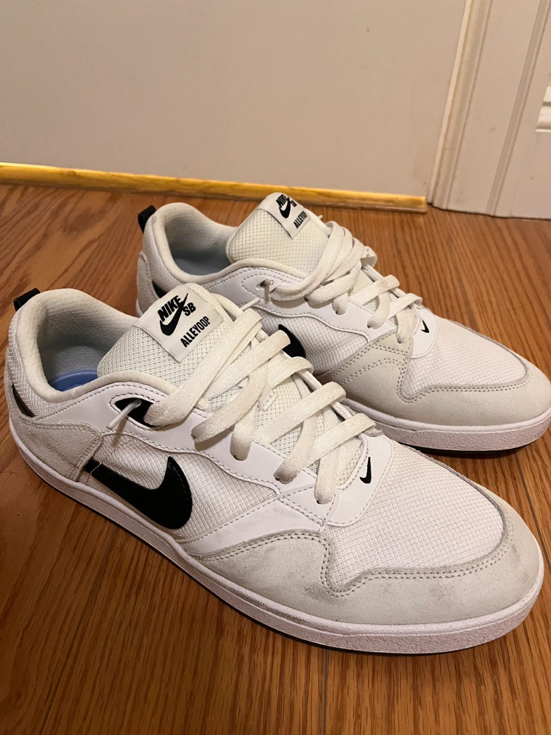 US 11 Nike SB Alleyoop White Black - photo 2