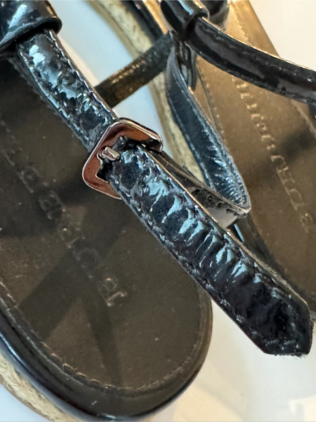 Burberry Nova Check Black Patent Sandals Size 40 - photo 4