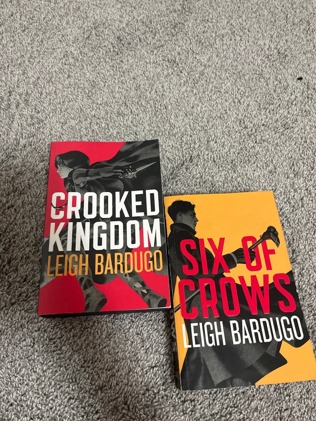 Leigh Bardugo Six of Crows and Crooked Kingdom Books