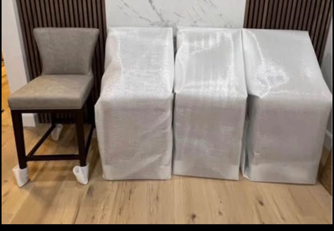 Set of 4 Upholstered Counter Stools