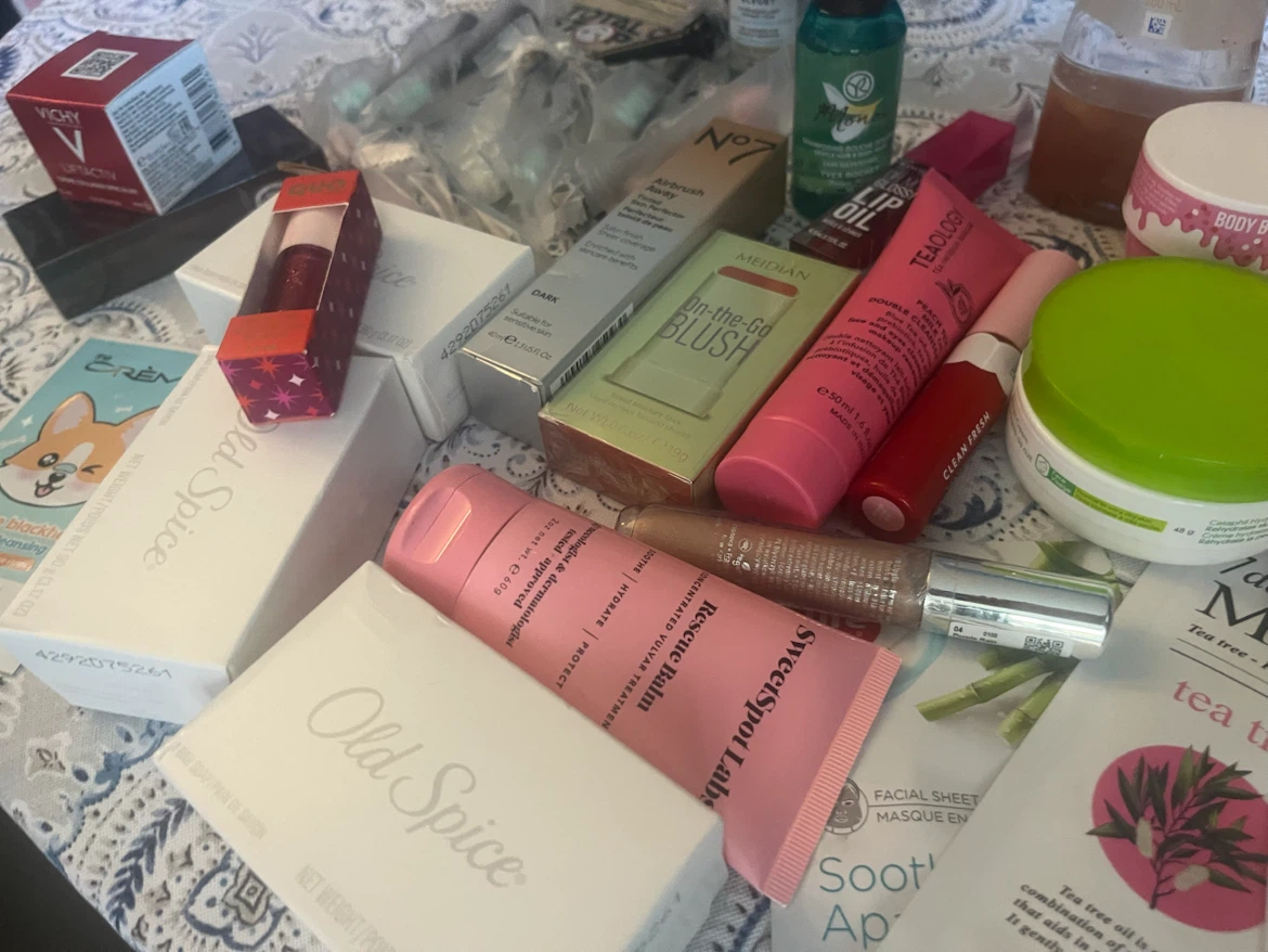 Assorted Beauty and Personal Care Products bundle - photo 5