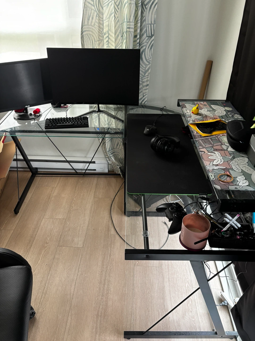 Black L-Shaped Glass Computer Desk Frame