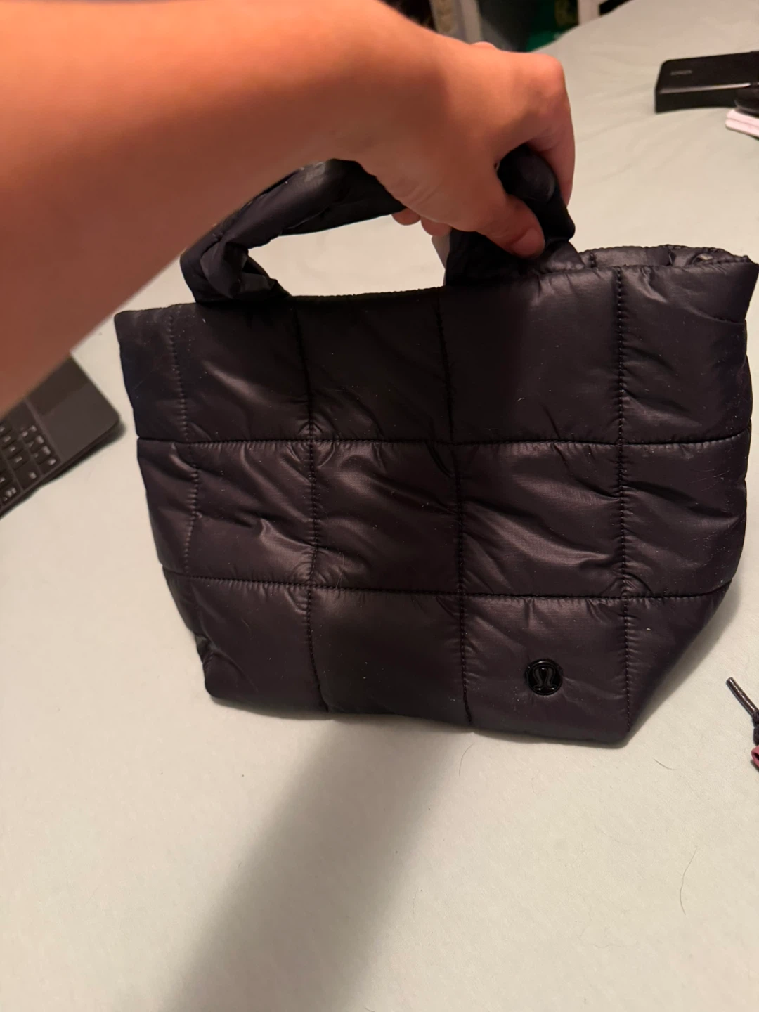 Lululemon quilted grid crossbody bag 5L