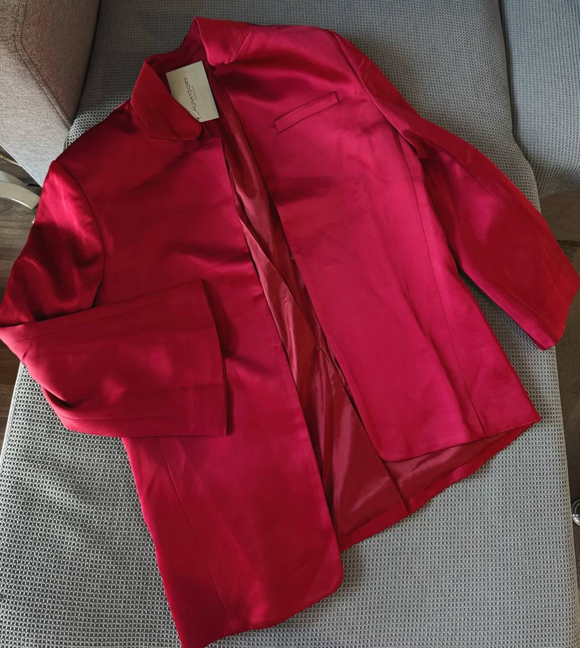 Hunkydory Red Satin Blazer – Size M