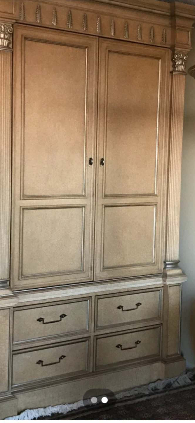 Armoire Entertainment Unit with Drawers - photo 2