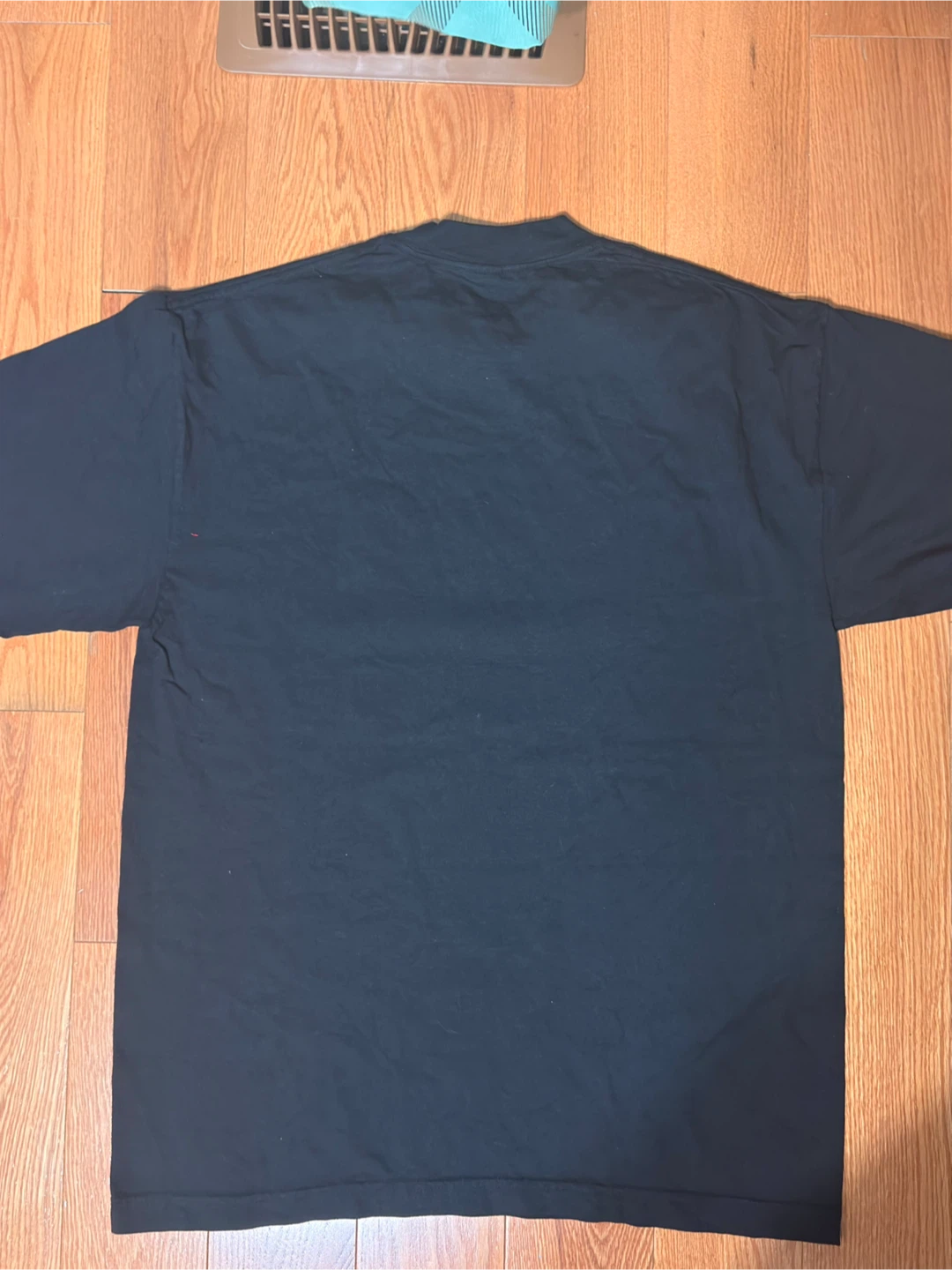 Levitce Xin Chao Fine Shyt T-Shirt Size M - photo 3