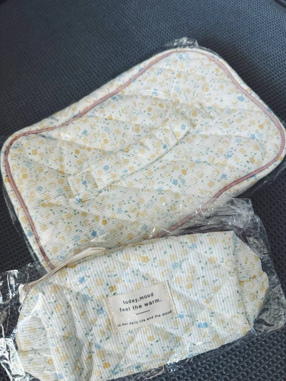 Floral Quilted Makeup Bag Set (Large + Small) - photo 2