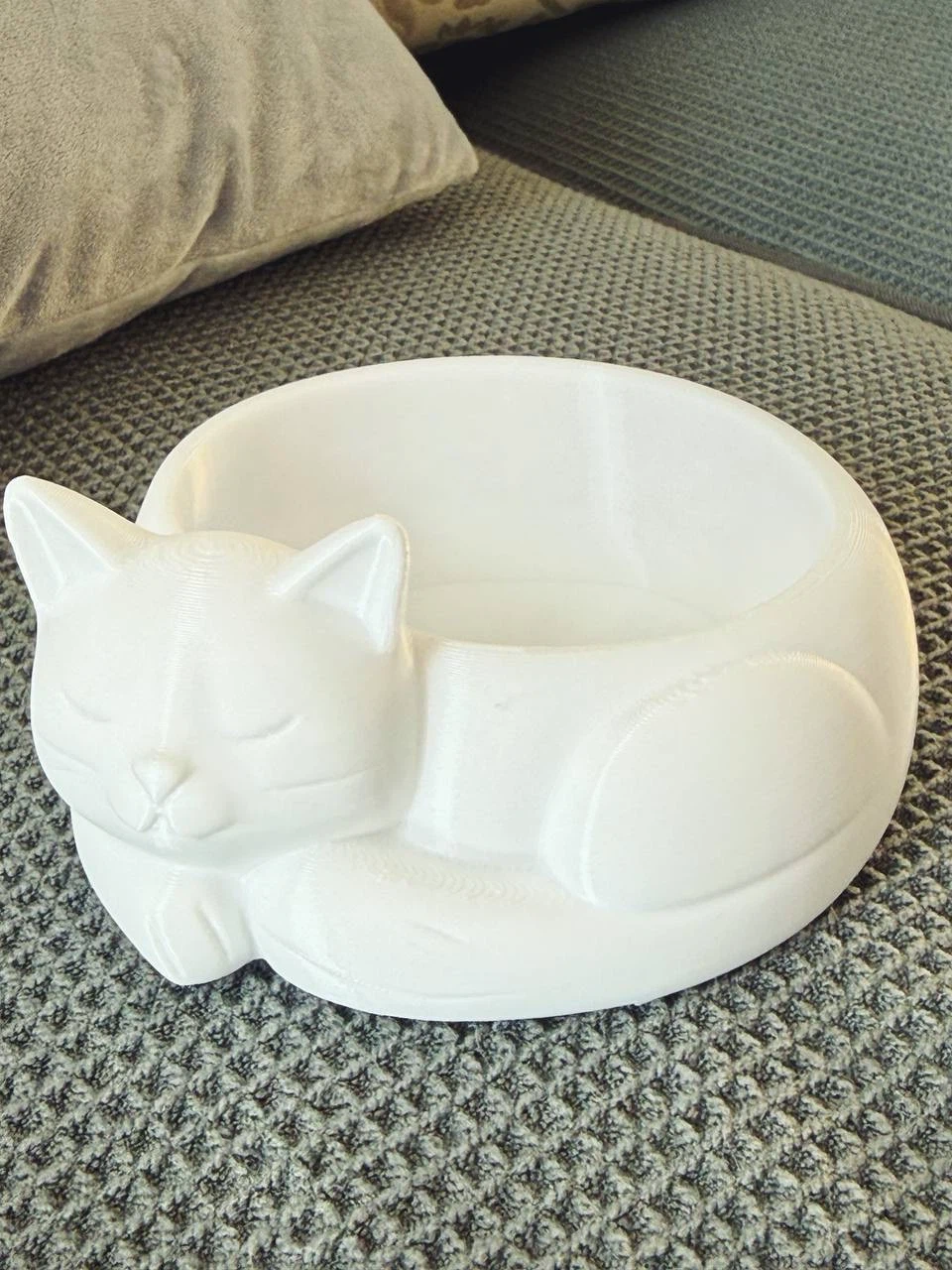 White Sleeping Cat Jewelry & Storage Tray - photo 2