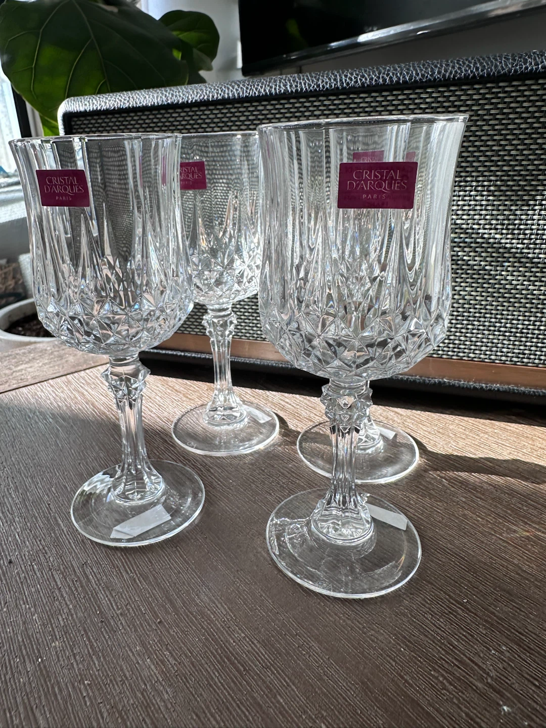Cristal D'Arques Paris Wine Glasses - Set of 4 - photo 3