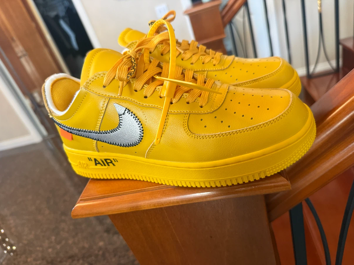 Air Force 1 Low University Gold" size 9.5 - photo 5