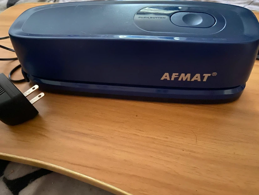 AFMAT Electric 3 Hole Punch