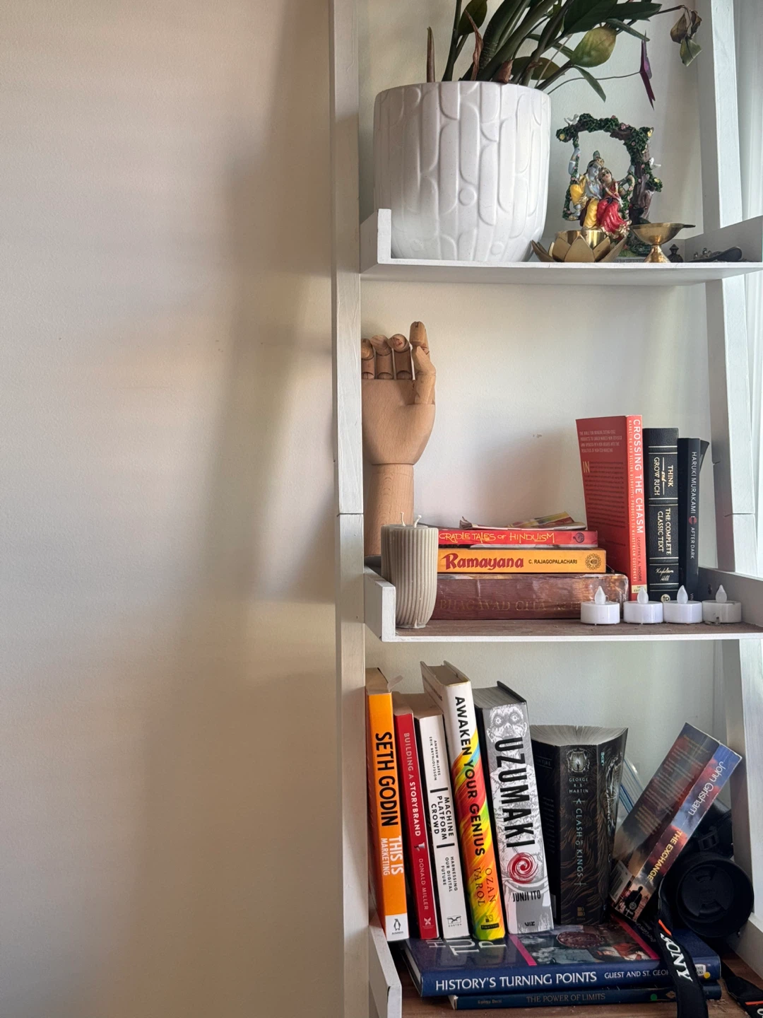 White Ladder Bookshelf - photo 2