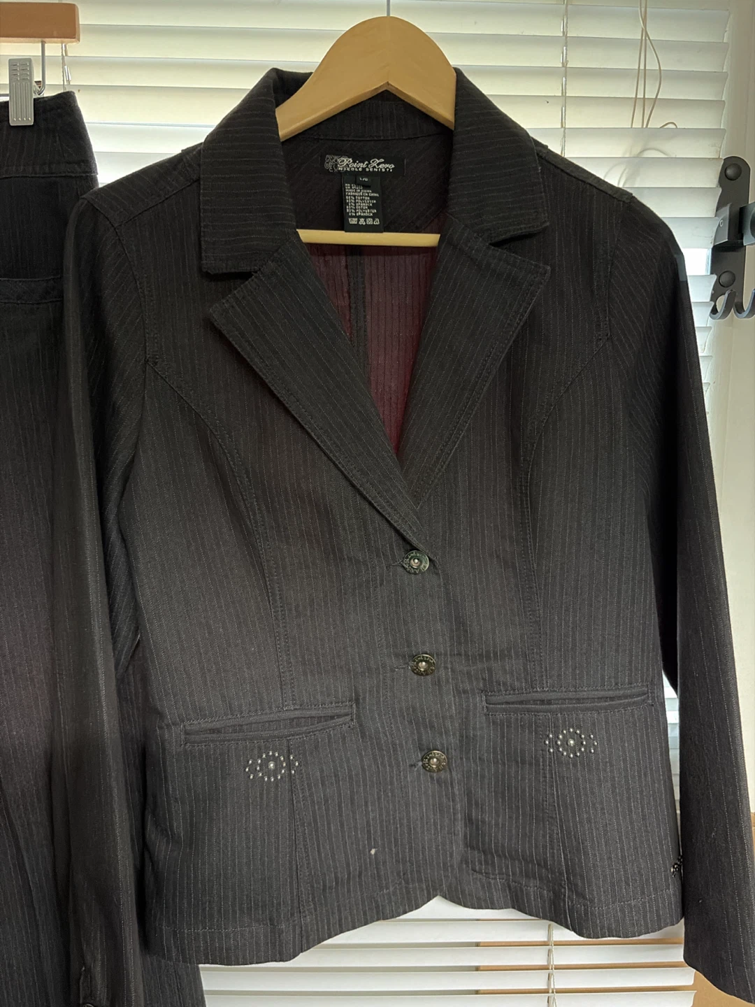Women's Pinstripe Blazer and Pants Set - photo 3