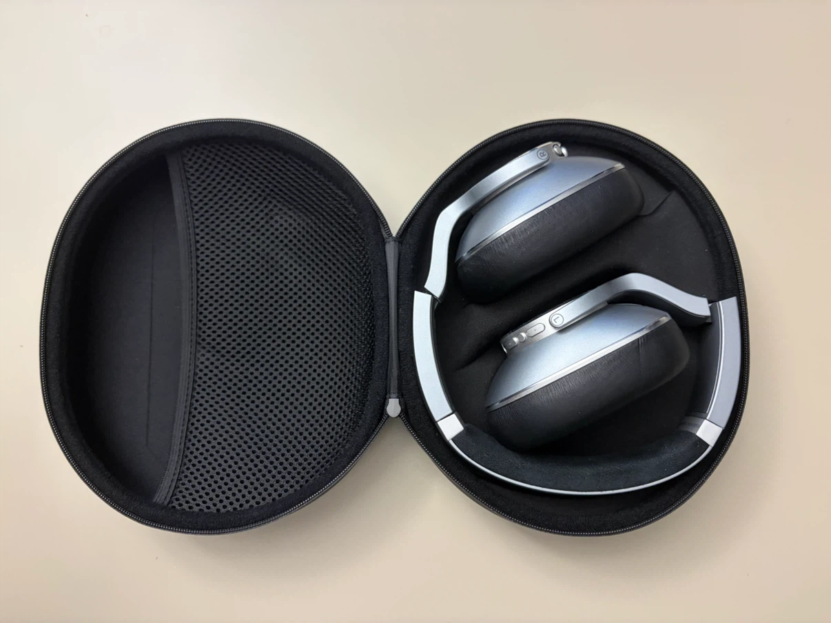 AKG N700NC WIRELESS Headphones with Case - photo 2