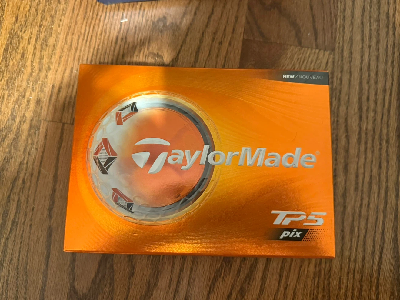TaylorMade TP5 and TP5x Golf Balls (Various Models) - photo 2