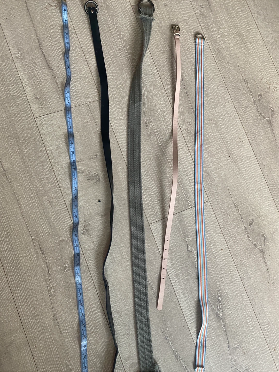 Assorted Women's Belts - photo 2