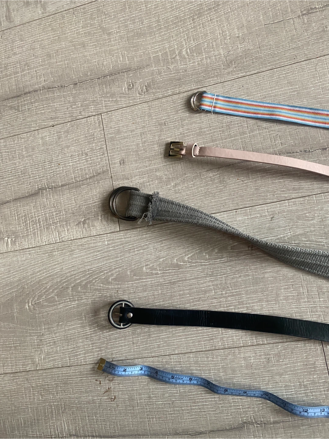 Assorted Women's Belts - photo 4